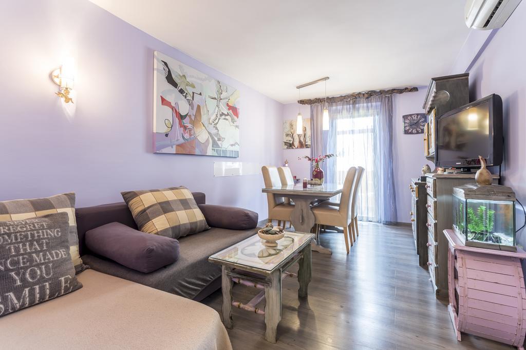 Apartments Sara Хвар Экстерьер фото