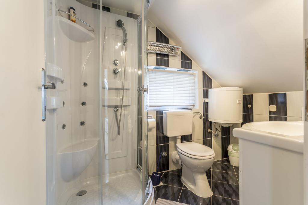 Apartments Sara Хвар Экстерьер фото